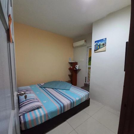 Happy Homestay Lukut Port Dickson Dış mekan fotoğraf